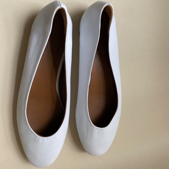 Aquatalia White Leather Flats | Size 9 US | Made in Italy - Picture 6 of 10